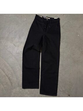 NWT Levis Premium Western Ribcage Straight Jeans SZ 27 Black